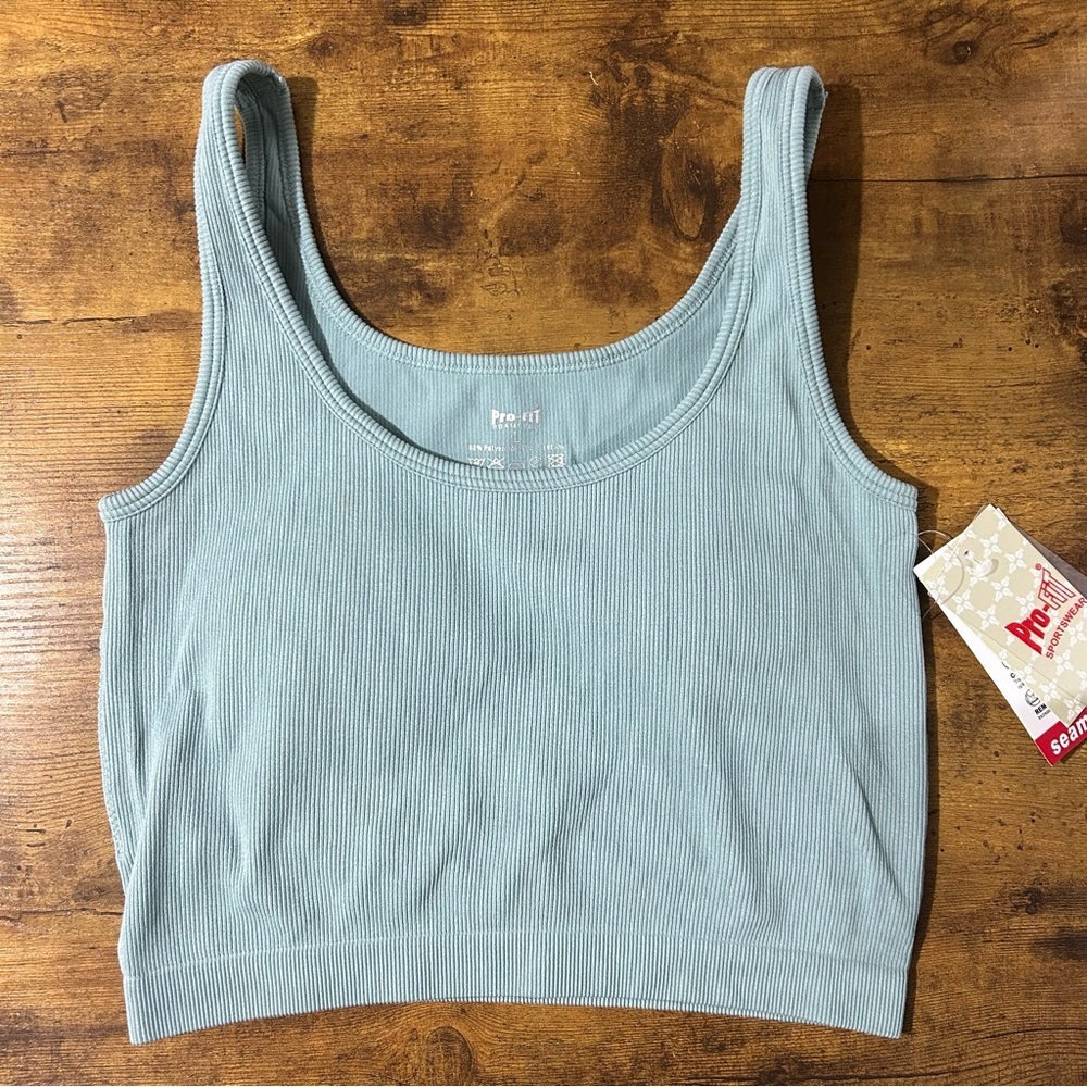 Pro-1 Seamless Ribbed Crop Tank Top — Sage Blue